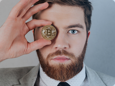 Julian Wolf – Chief Analyst bei Ravix Fluxor